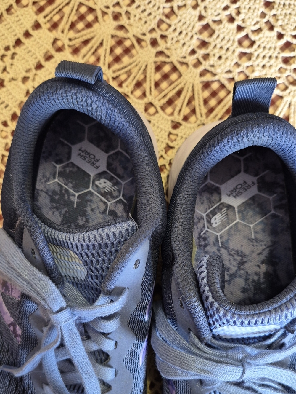 New Balance - Picture 4 of 4